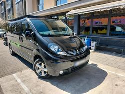 Schwarz Gebraucht 2014 Renault Trafic Black Edition Van | 18.200 € (Fairer Preis)