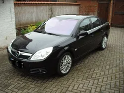 Schwarz Gebraucht 2007 Opel Vectra Edition Limousine | 9.500 €