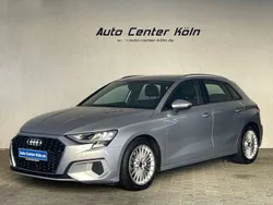 Florettsilber metallic Gebraucht 2022 Audi A3 Advanced Limousine | 24.750 € (Guter Preis)