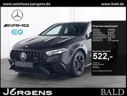 Metalliclack kosmosschwarz Gebraucht 2024 Mercedes A45 AMG AMG Limousine | 55.430 € (Fairer Preis)