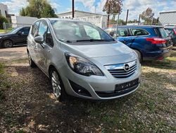 Silber Gebraucht 2011 Opel Meriva Van / Kleinbus | 3.490 € (Superpreis)