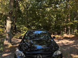 Schwarz Gebraucht 2016 Mercedes E300 Limousine | 24.799 € (Fairer Preis)