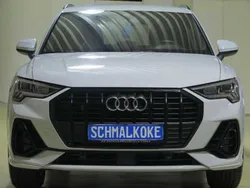 Glacier white (metallic) Gebraucht 2022 Audi Q3 S-Line SUV | 32.950 € (Superpreis)
