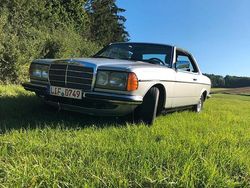 Silber Gebraucht 1984 Mercedes 230 Coupé | 9.200 €