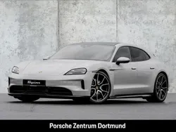 Weiss Gebraucht 2025 Porsche Taycan Sport Turismo Limousine | 126.900 €