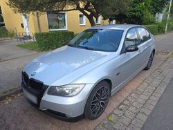 Silber Gebraucht 2003 BMW 320 Limousine | 5.200 € (Etwas zu teuer)