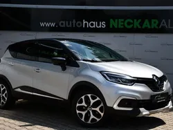 Grau d69 + schwarz gne Gebraucht 2020 Renault Captur Collection SUV | 13.480 € (Guter Preis)