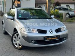 Grau Gebraucht 2007 Renault Mégane Cabriolet Dynamique Cabrio | 4.290 € (Teuer)
