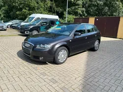 Grau Gebraucht 2008 Audi A3 Sportback Attraction Limousine | 2.600 € (Superpreis)