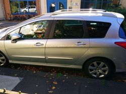 Silber Gebraucht 2011 Peugeot 308 Premium Kombi | 2.600 € (Superpreis)
