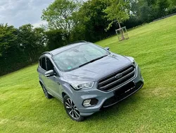 Grau Gebraucht 2019 Ford Kuga ST-Line SUV | 19.750 € (Fairer Preis)