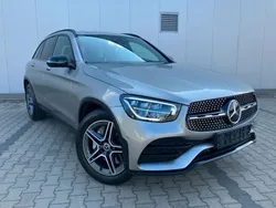 Silber Gebraucht 2020 Mercedes GLC200 AMG line SUV | 33.900 €