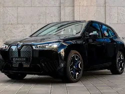 Black sapphire metallic Neu 2025 BMW iX Sport Line SUV | 89.000 €