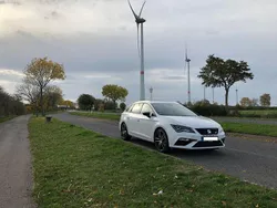 Weiß Gebraucht 2017 Cupra Leon Kombi | 15.000 € (Guter Preis)