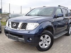 Blau Gebraucht 2006 Nissan Pathfinder Premium Edition SUV | 4.990 € (Fairer Preis)
