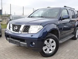 Blau Gebraucht 2006 Nissan Pathfinder Premium Edition SUV | 5.990 € (Fairer Preis)