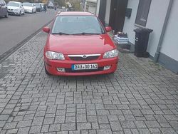 Rot Gebraucht 2000 Mazda 323F Kombi | 2.000 €