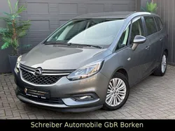Grau Gebraucht 2017 Opel Zafira Business Edition Van / Kleinbus | 10.700 € (Fairer Preis)
