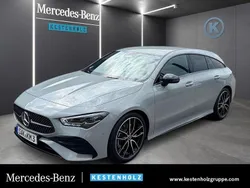 Grau Gebraucht 2025 Mercedes GLB200 AMG SUV | 43.850 € (Fairer Preis)