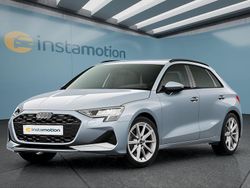 Grau Gebraucht 2025 Audi A3 Sportback Kleinwagen | 37.649 € (Fairer Preis)