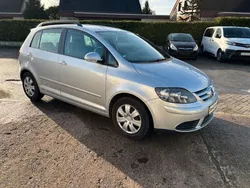 Silber Gebraucht 2008 VW Golf Plus Cross Trendline Van / Kleinbus | 4.250 € (Fairer Preis)