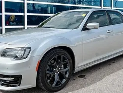 Silber Neu 2025 Chrysler 300S Limousine | 73.900 €