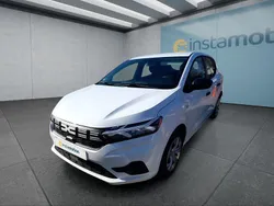 Weiß Gebraucht 2023 Dacia Sandero Kleinwagen | 15.599 € (Guter Preis)