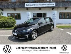 Deep black perleffekt Gebraucht 2020 VW e-Golf Comfortline Kleinwagen | 15.900 € (Guter Preis)