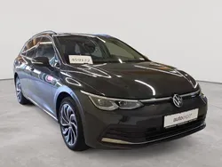 Uranograu Gebraucht 2021 VW Golf VIII Style Kombi | 20.990 € (Guter Preis)