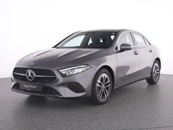 Metalliclack mountaingrau Gebraucht 2024 Mercedes A200 Progressive Limousine | 29.685 € (Fairer Preis)