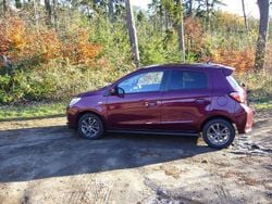 Rot Gebraucht 2021 Mitsubishi Space Star Select+ Kleinwagen | 9.900 € (Guter Preis)