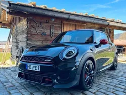 Grün Gebraucht 2019 Mini John Cooper Works Kleinwagen | 24.499 € (Fairer Preis)