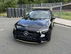 Schwarz Gebraucht 2018 Mercedes A200 Edition 1 Kleinwagen | 24.900 € (Teuer)