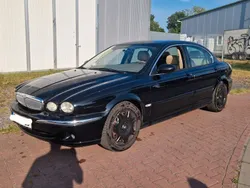 Schwarz Gebraucht 2003 Jaguar X-type Limousine | 2.670 € (Fairer Preis)
