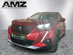 Elixir rot metallic Gebraucht 2021 Peugeot e-2008 Allure SUV | 21.390 € (Teuer)