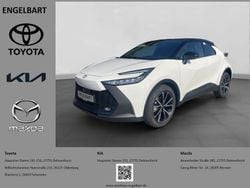 Platinumweiß perlefekt / onyxs Gebraucht 2024 Toyota C-HR SUV | 31.490 € (Fairer Preis)