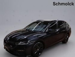 Blackmagic perleffekt Gebraucht 2022 Skoda Octavia RS Kombi | 29.890 € (Fairer Preis)