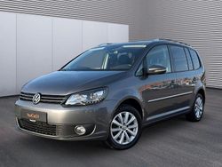 Grau Gebraucht 2012 VW Touran Highline Van / Kleinbus | 8.450 € (Fairer Preis)