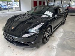 Schwarz Gebraucht 2020 Porsche Taycan 4S Limousine | 51.999 €