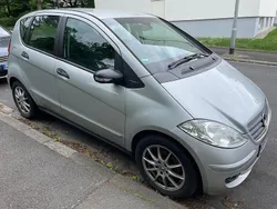 Silber Gebraucht 2005 Mercedes A150 Classic Van / Kleinbus | 1.350 € (Guter Preis)
