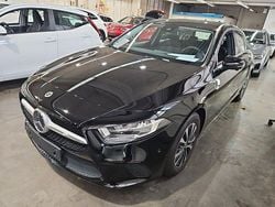 Schwarz Gebraucht 2021 Mercedes A180 Limousine | 22.799 € (Superpreis)