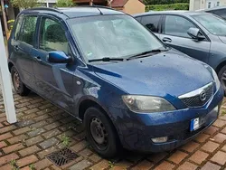 Blau Gebraucht 2004 Mazda 2 Exclusive Limousine | 1.100 € (Fairer Preis)