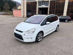 Weiß Gebraucht 2009 Ford S-MAX Titanium S Van / Kleinbus | 3.990 € (Fairer Preis)