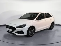 Weiß Neu 2025 Hyundai i30 Advantage Limousine | 26.499 € (Guter Preis)