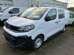 Weiß Neu 2024 Opel Vivaro-e Combi Van | 54.728 €