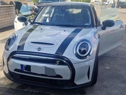 Weiß Gebraucht 2023 Mini Cooper SE Kleinwagen | 19.900 € (Fairer Preis)