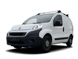 Weiss Gebraucht 2020 Fiat Fiorino Van / Kleinbus | 13.148 € (Teuer)