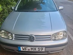Silber Gebraucht 2002 VW Golf IV Basis Limousine | 700 € (Guter Preis)
