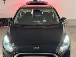 Schwarz Gebraucht 2017 Ford S-MAX S Van / Kleinbus | 15.850 € (Fairer Preis)