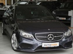 Blau Gebraucht 2014 Mercedes E220 AMG line Limousine | 23.490 €